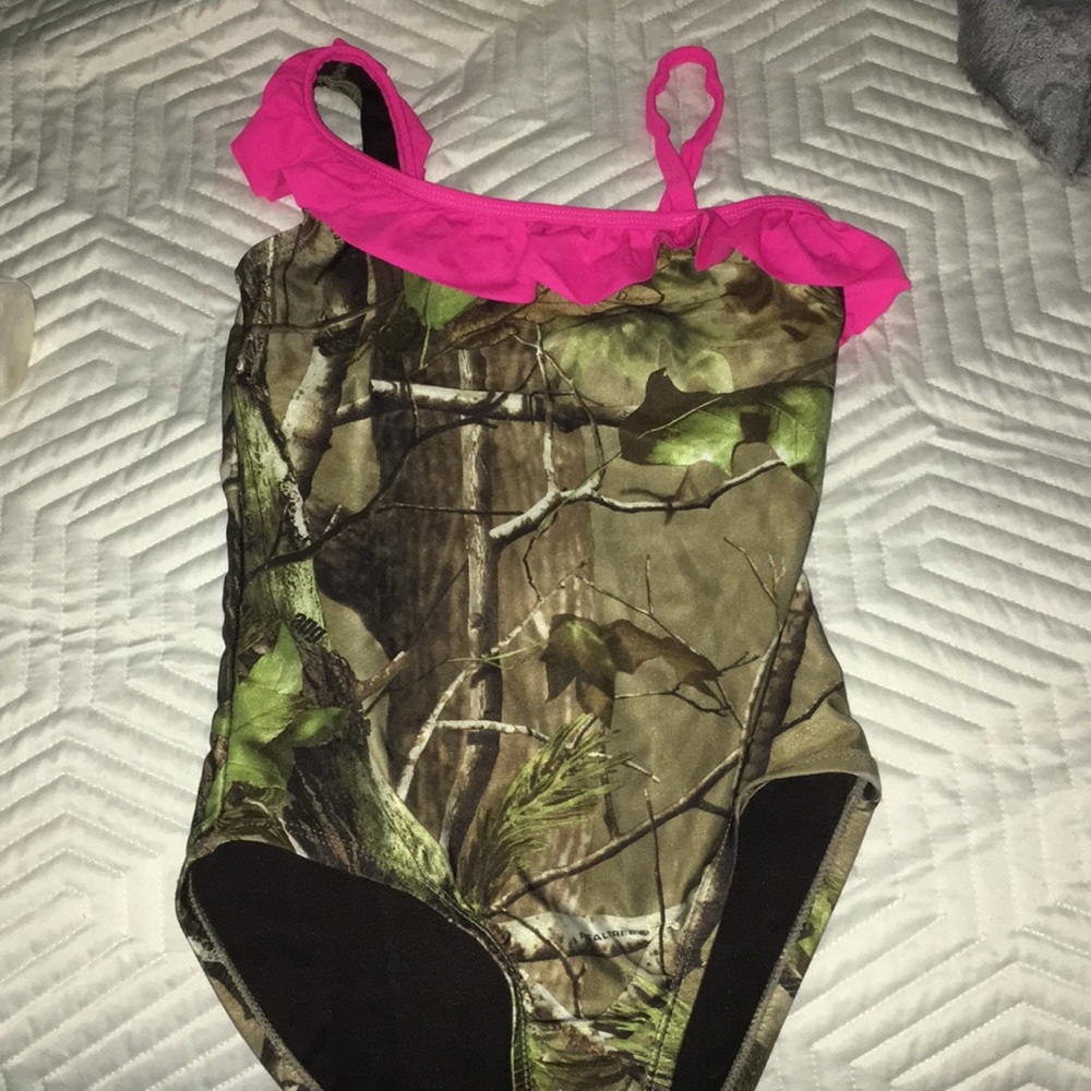 Girls size 10/12swimsuit
